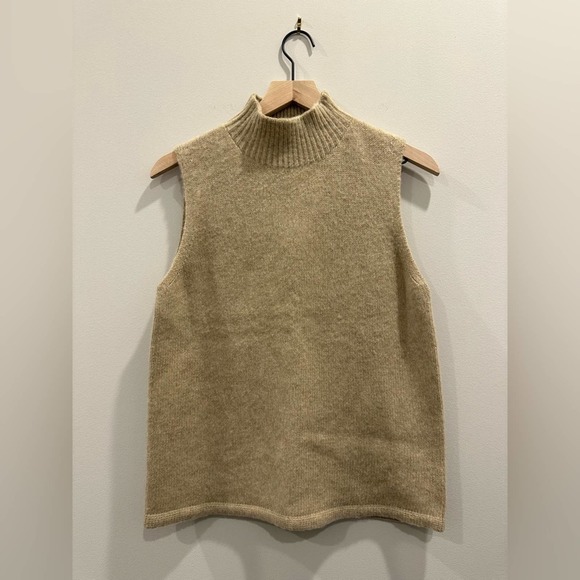 Theory Turtleneck Sweater Vest Brushed Wool (size S) - Picture 6 of 9